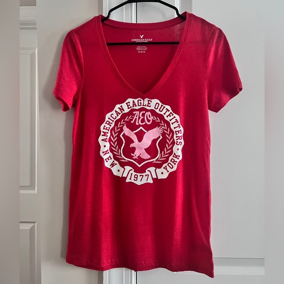American Eagle Graphic T-Shirt - Picture 1 of 3